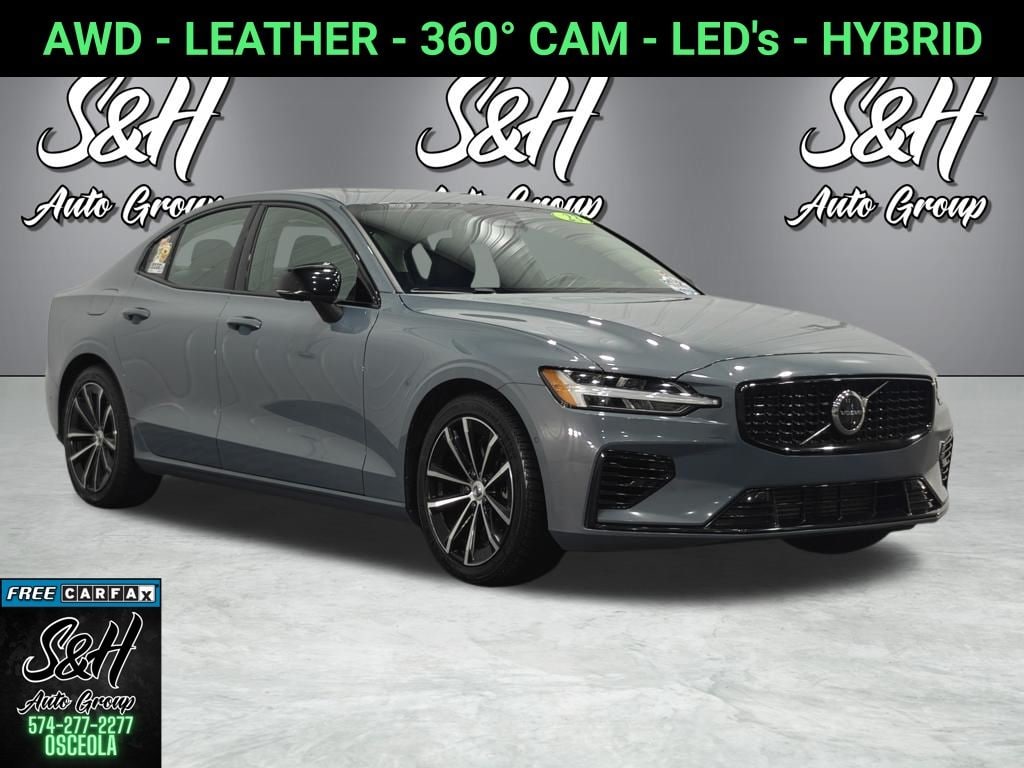 2023 Volvo S60 T8 Recharge Plus Dark Theme AWD's photo