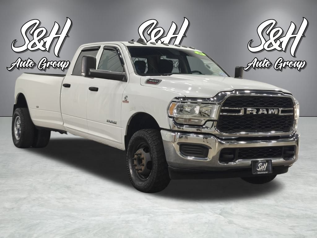 2020 Ram 3500 Tradesman photo 2