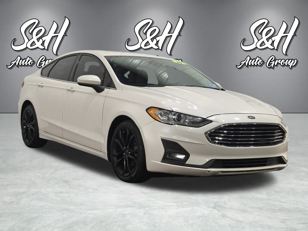 Used 2020 Ford Fusion SE Sedan
