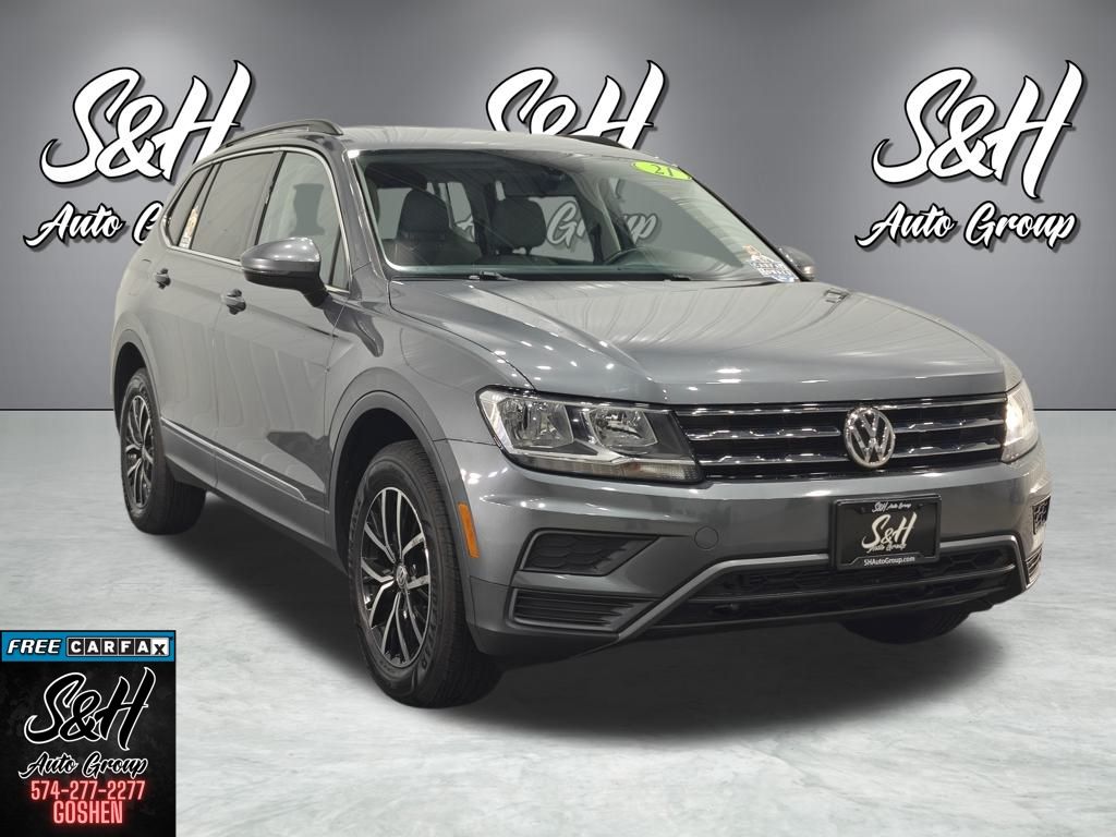 2021 Volkswagen Tiguan SE's photo