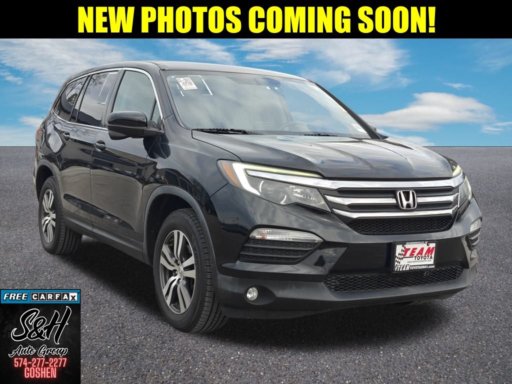 2016 Honda Pilot EX's photo