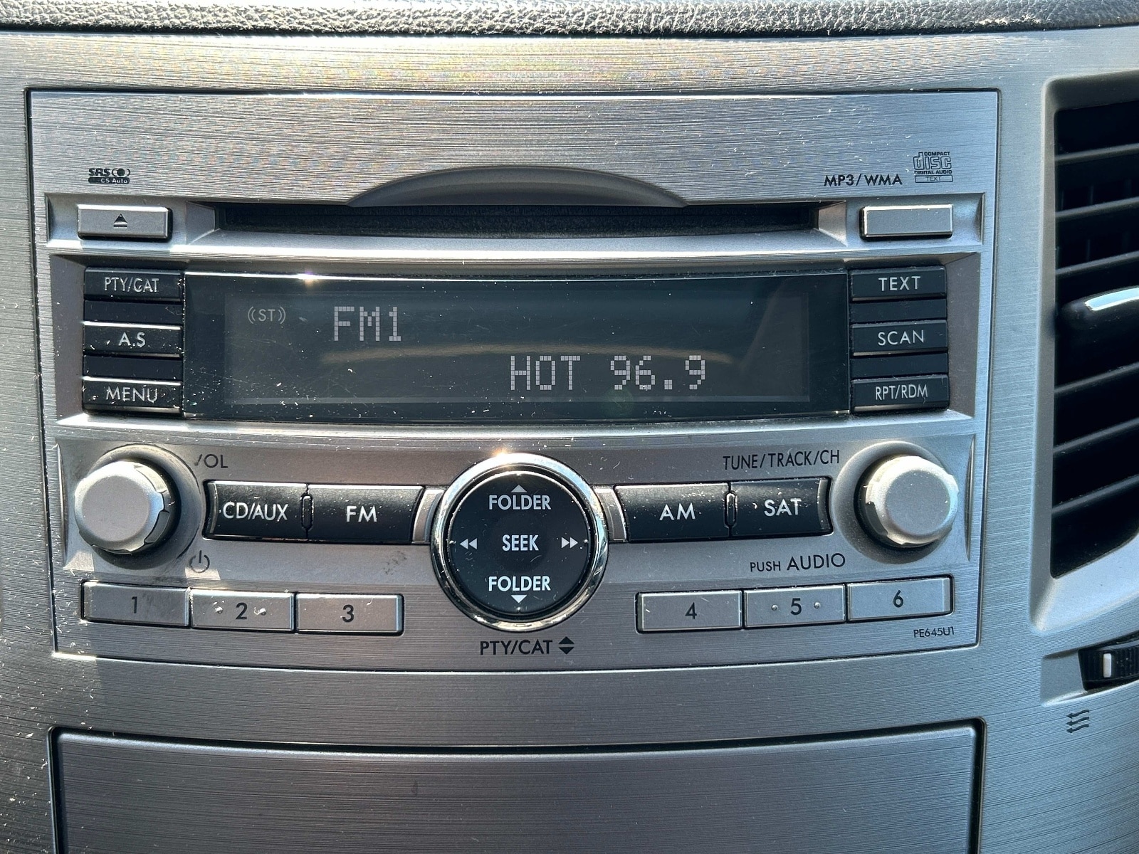2011 Subaru Outback I Premium - Photo 20