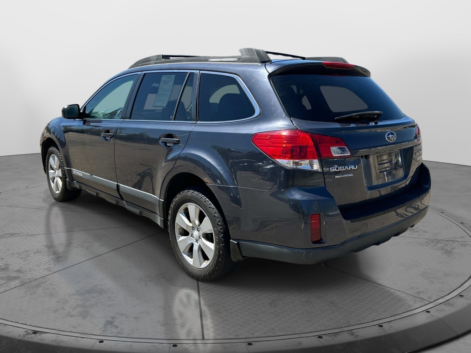 2011 Subaru Outback I Premium - Photo 3