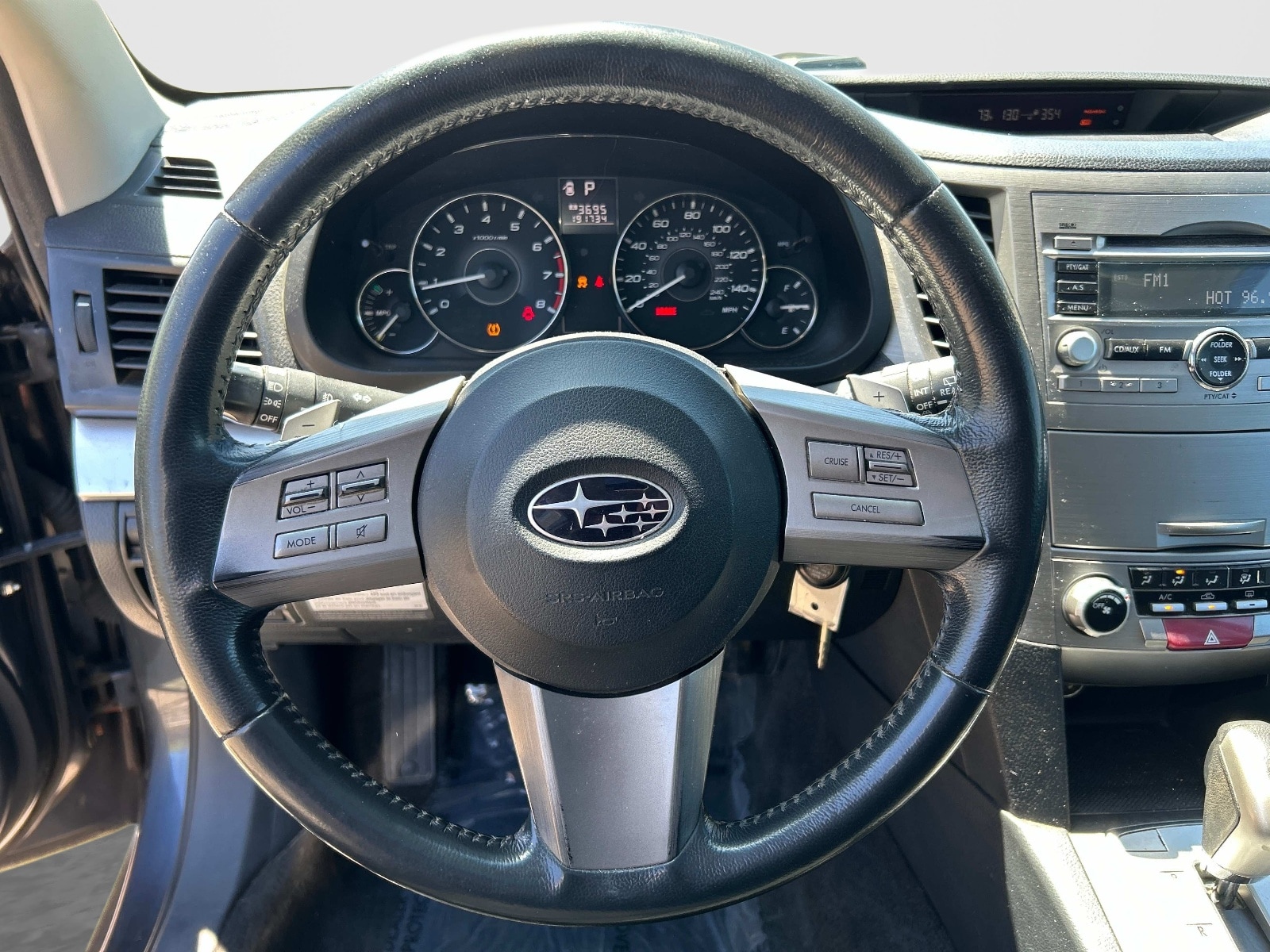 2011 Subaru Outback I Premium - Photo 16