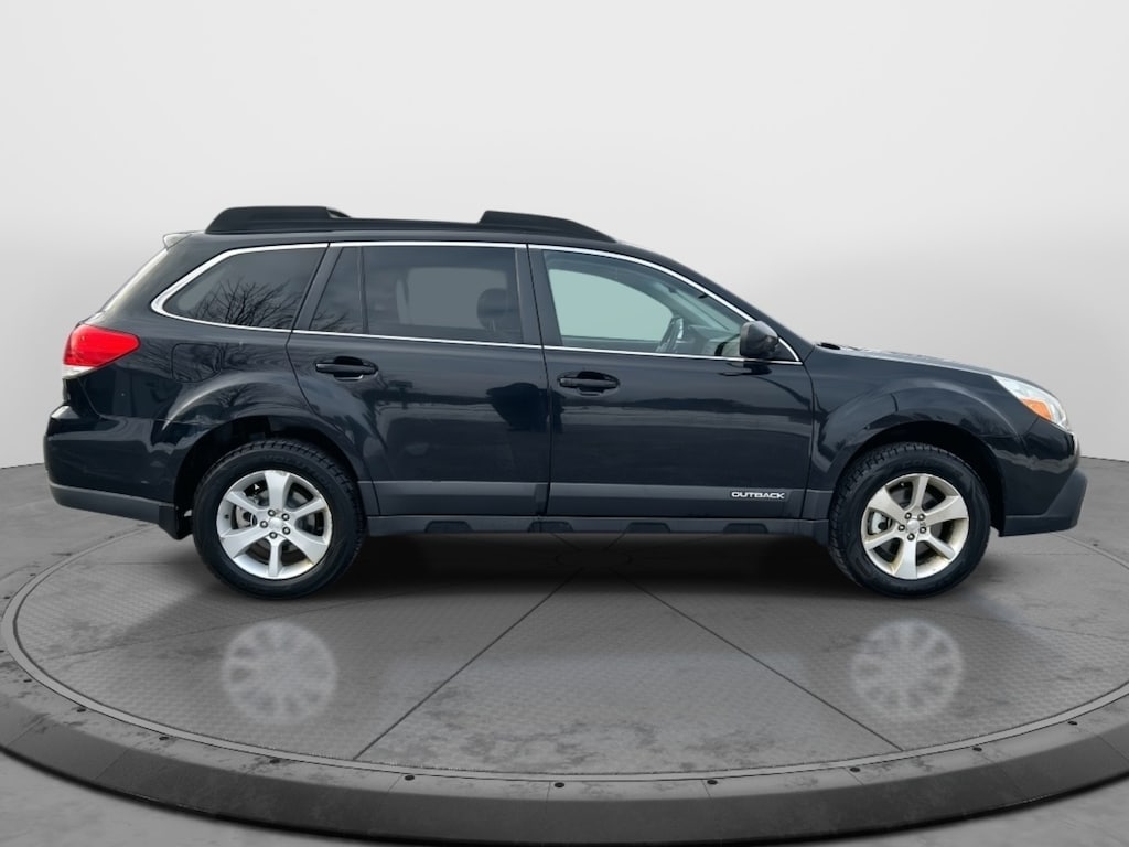 Used 2013 Subaru Outback 3.6R Limited (A5) SUV