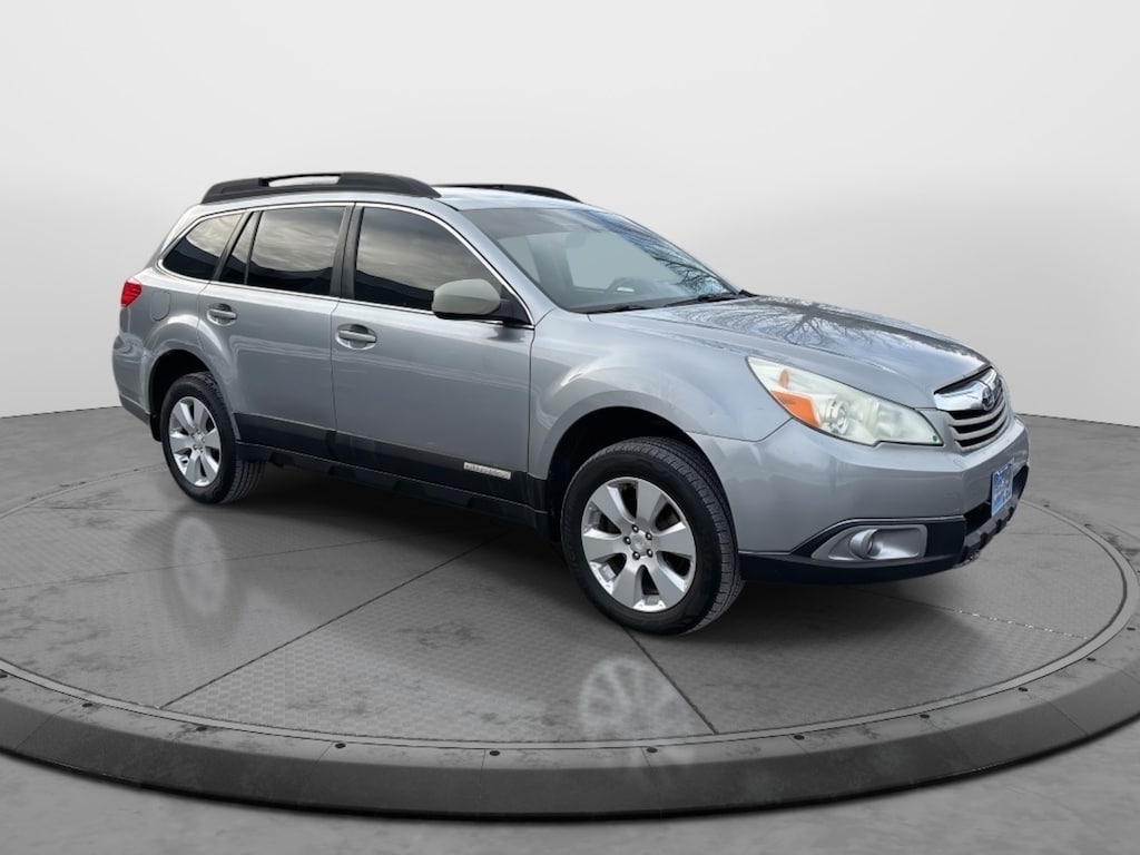 Used 2010 Subaru Outback 2.5i Premium SUV