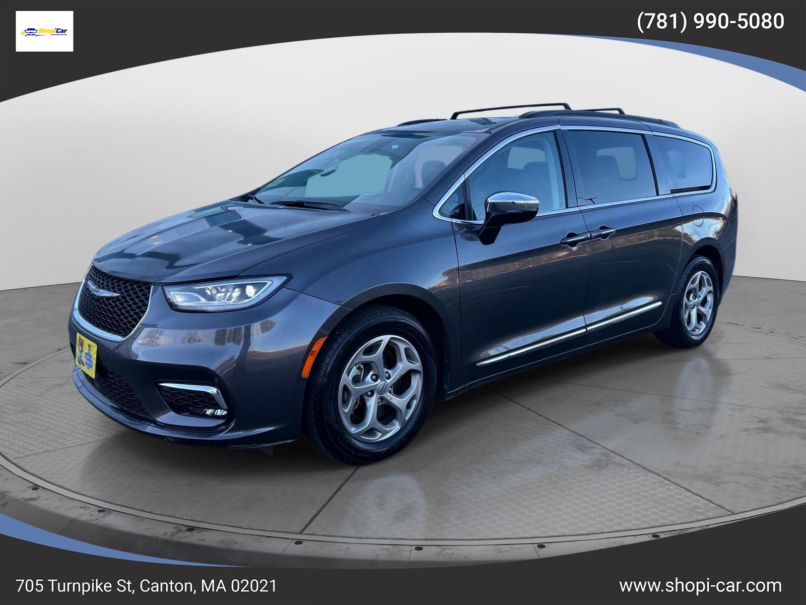 2023 Chrysler Pacifica Limited's photo