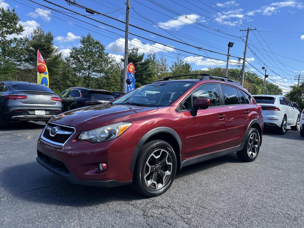 Used 2014 Subaru XV Crosstrek 2.0i Limited w/Moonroof Pkg/Nav SUV