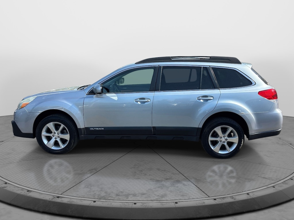 Used 2014 Subaru Outback 2.5i Limited (CVT) SUV