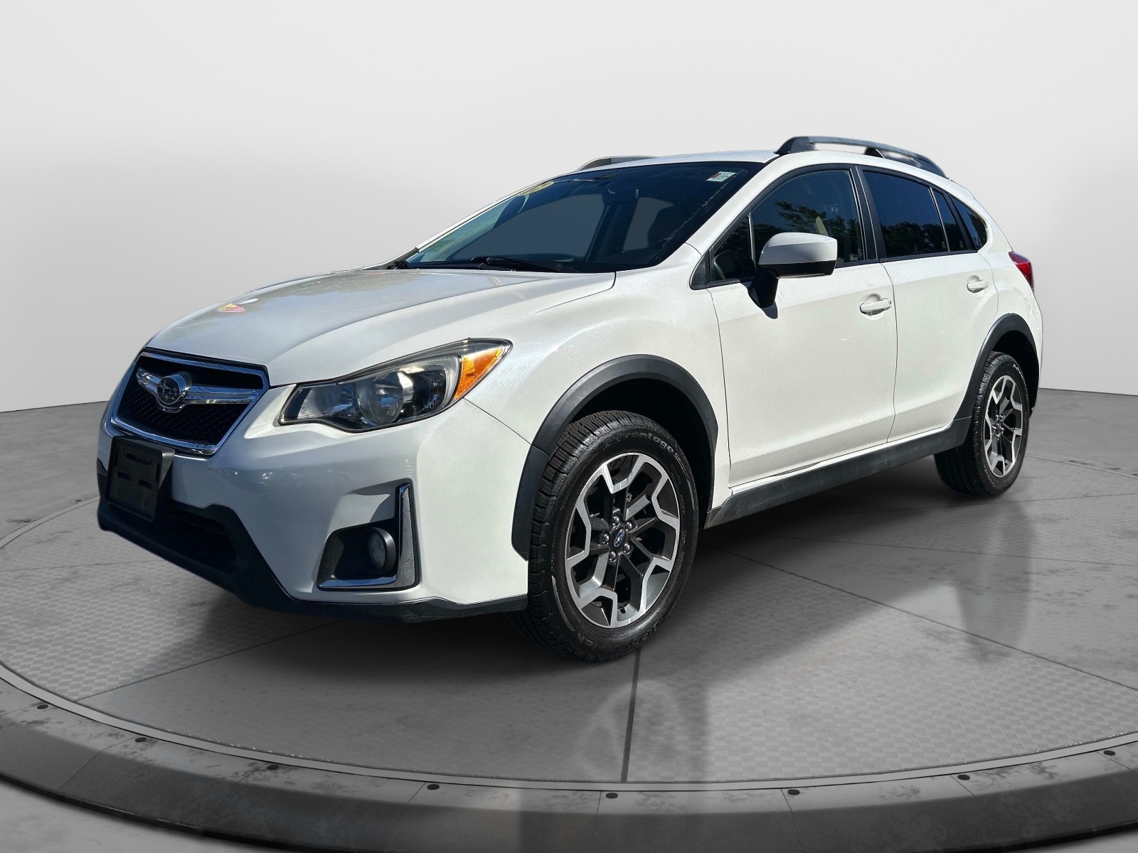 Crystal White Pearl 2017 Subaru Crosstrek SUV / Crossover All-Wheel Drive Manual