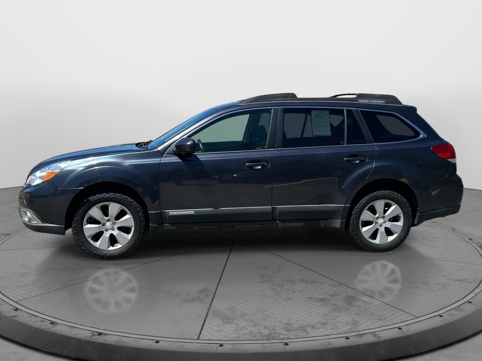 2011 Subaru Outback I Premium - Photo 2