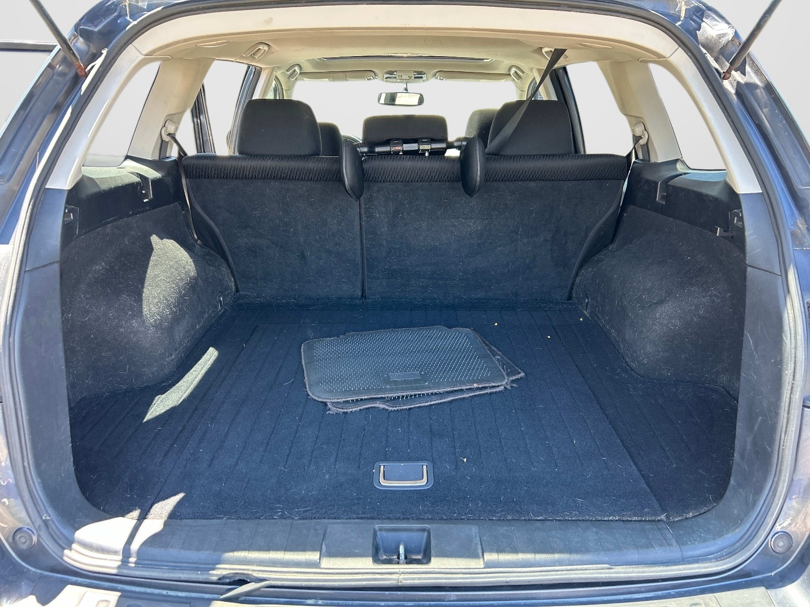 2011 Subaru Outback I Premium - Photo 12