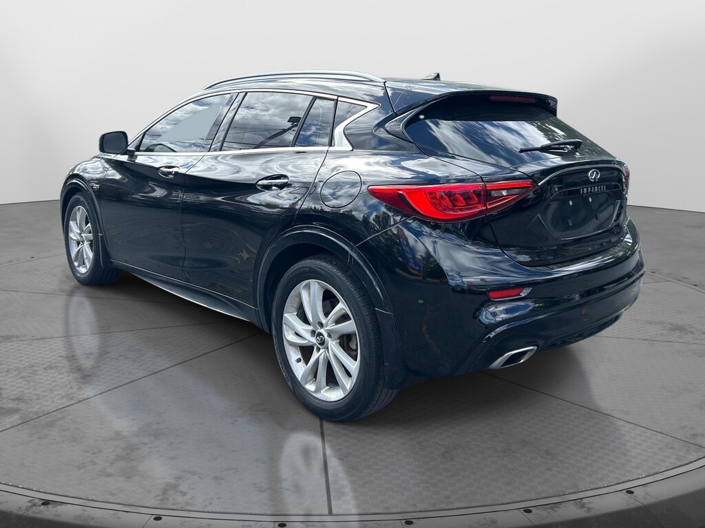 Used 2018 INFINITI QX30 Premium SUV