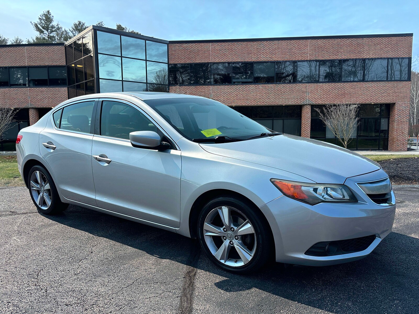 2013 Acura ILX 2.0L Technology photo 4