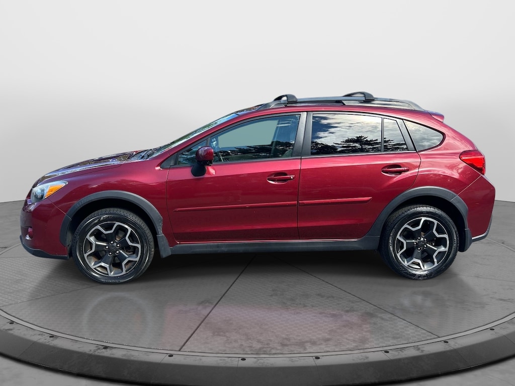 Used 2014 Subaru XV Crosstrek 2.0i Limited w/Moonroof Pkg/Nav SUV
