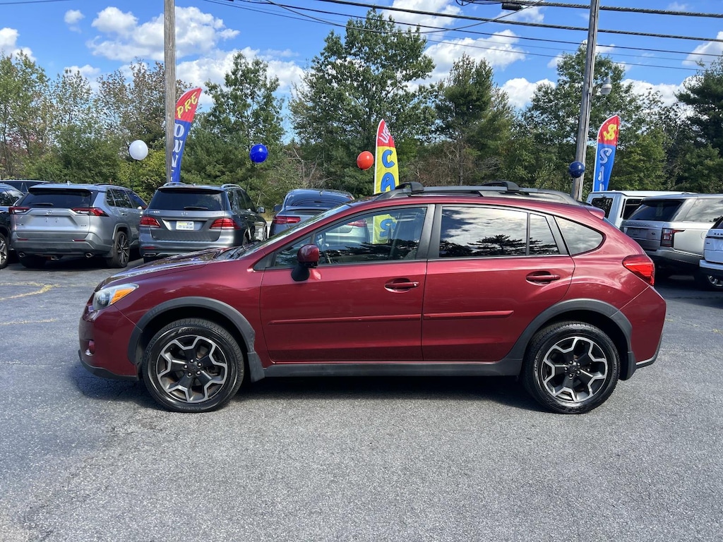 Used 2014 Subaru XV Crosstrek 2.0i Limited w/Moonroof Pkg/Nav SUV