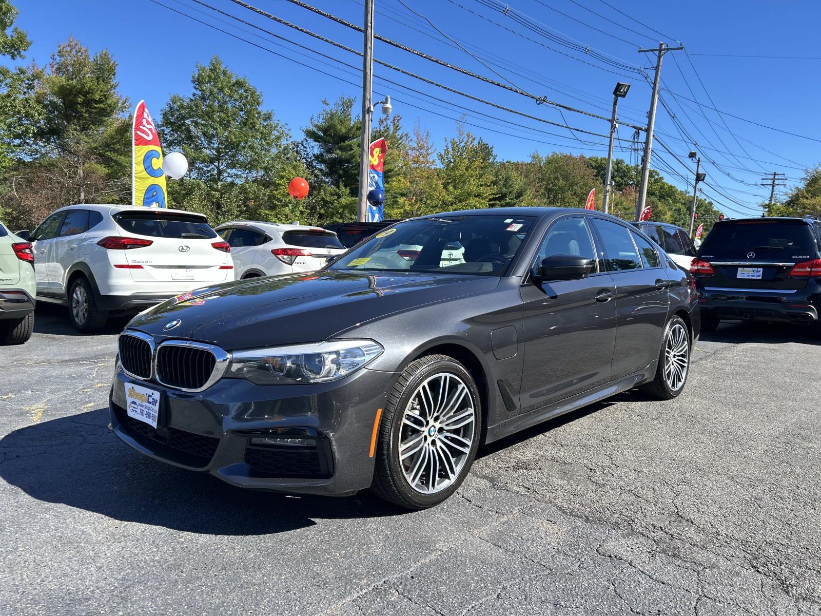 Gray (Dark Graphite) 2019 BMW 5 Series Sedan All-Wheel Drive Automatic