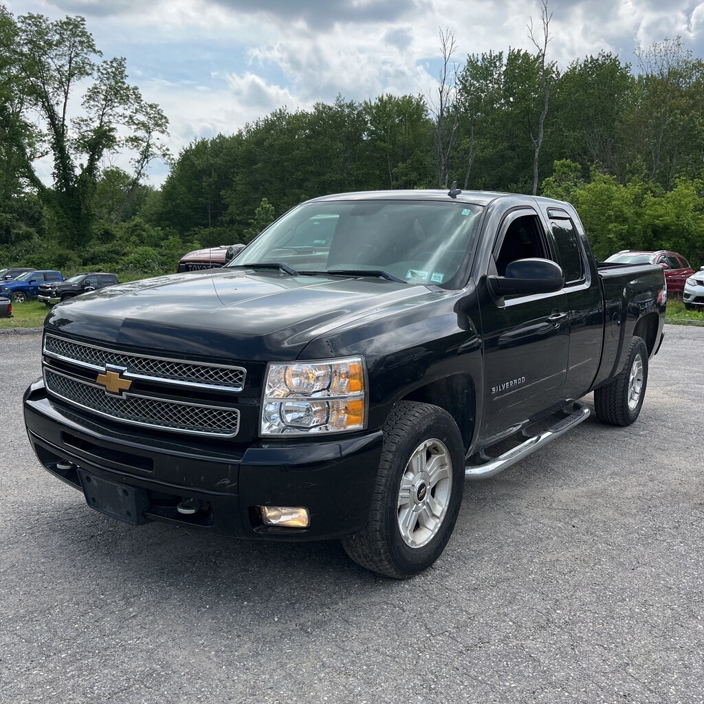 Used 2013 Chevrolet Silverado 1500 LT Z71 1LT PKG 6/12 FT BED 4DR Truck Extended Cab