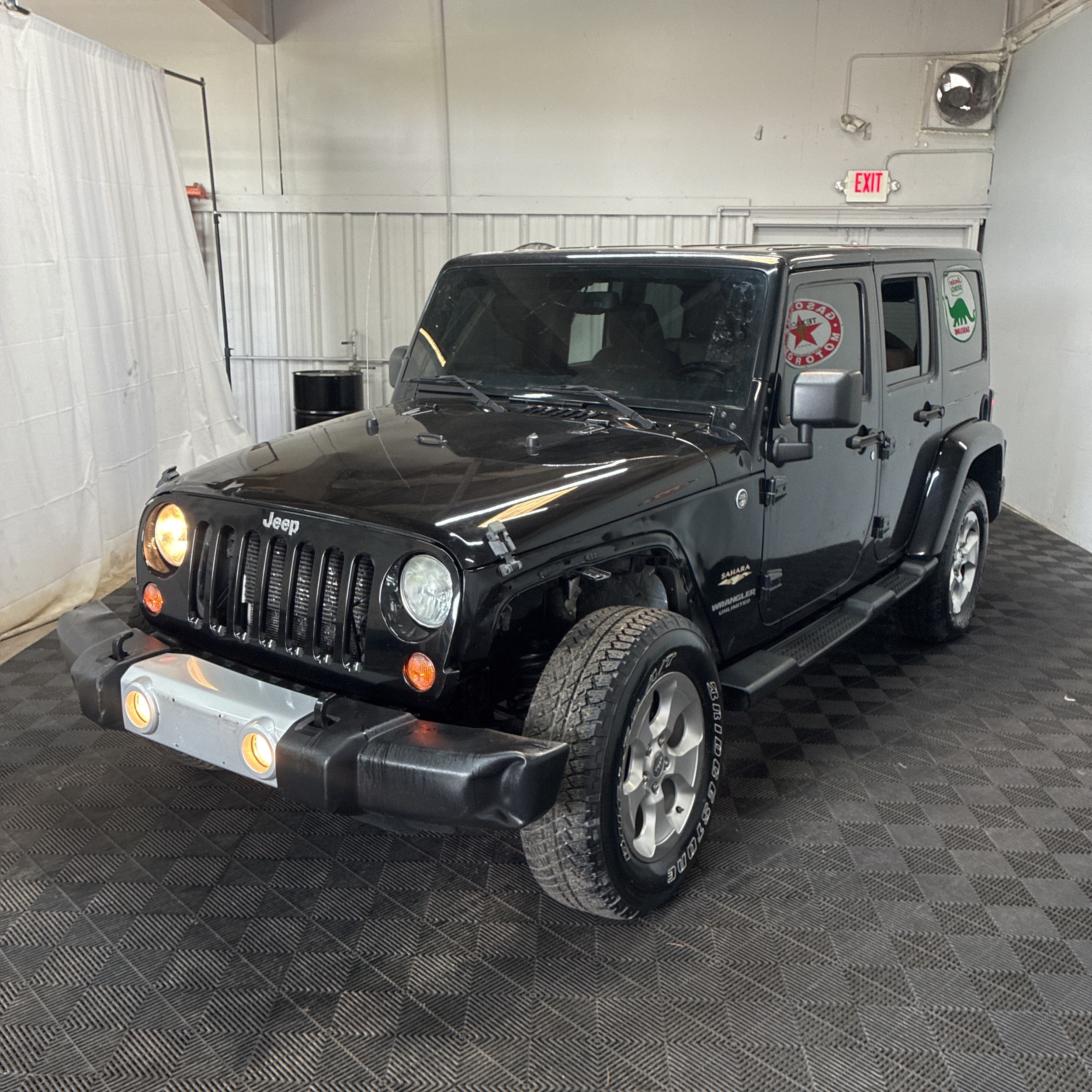 2014 Jeep Wrangler Sahara's photo