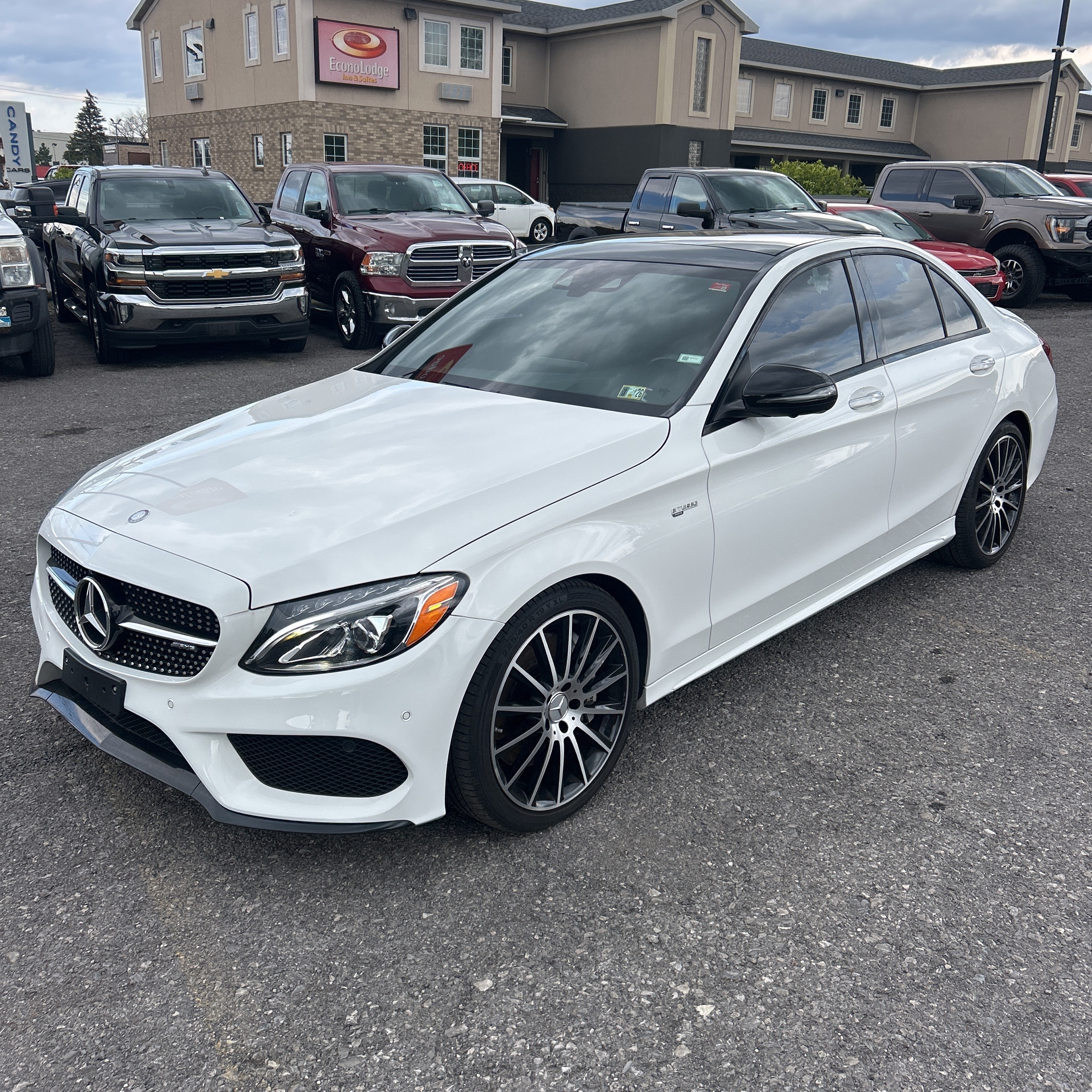 2017 Mercedes-Benz C-Class AMG C43 4MATIC's photo