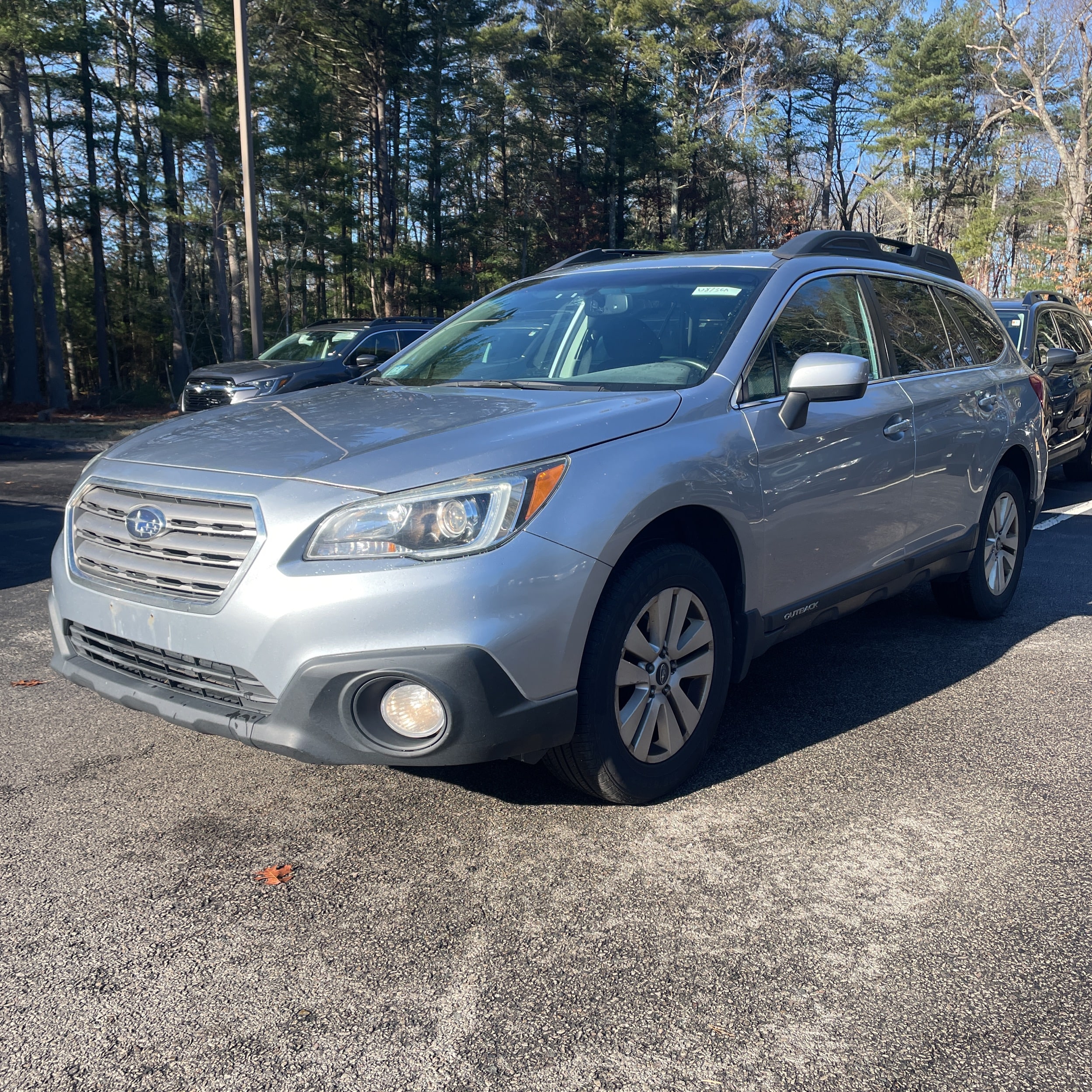 2015 Subaru Outback Premium's photo