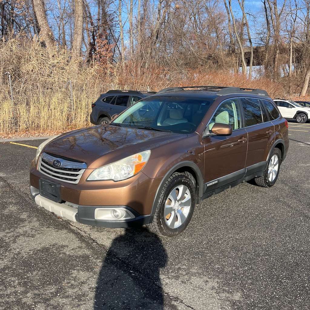 Used 2011 Subaru Outback 3.6R Limited (A5) SUV