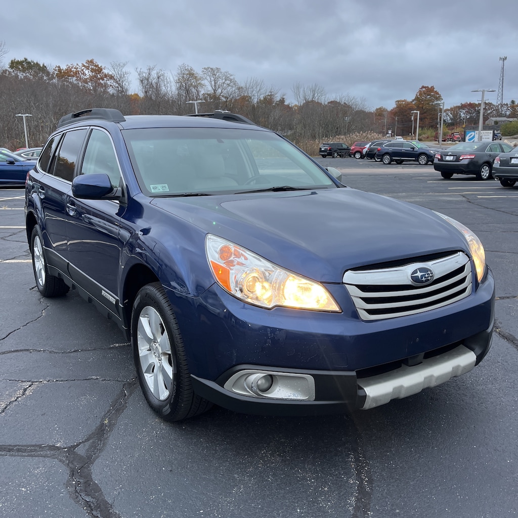 Used 2011 Subaru Outback 3.6R Limited (A5) SUV