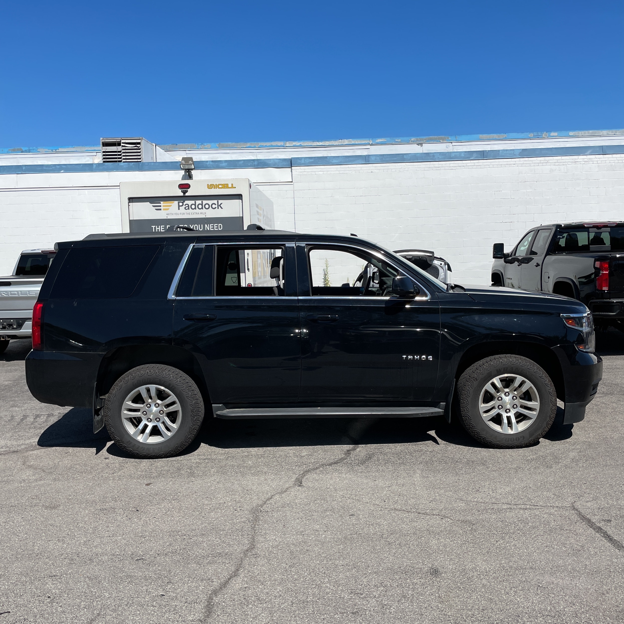 2017 Chevrolet Tahoe LS photo 4