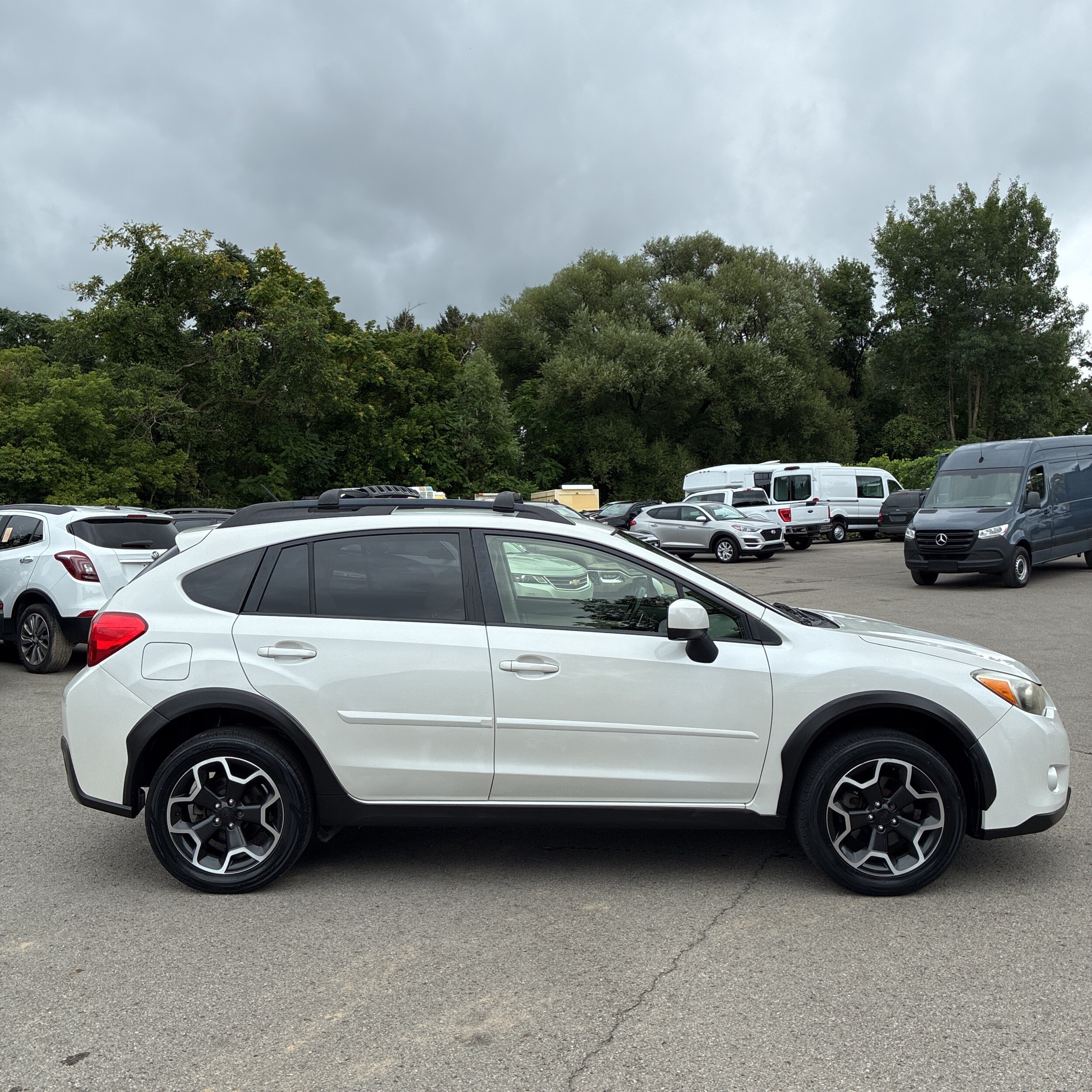 2014 Subaru Crosstrek 2.0i Limited photo 2