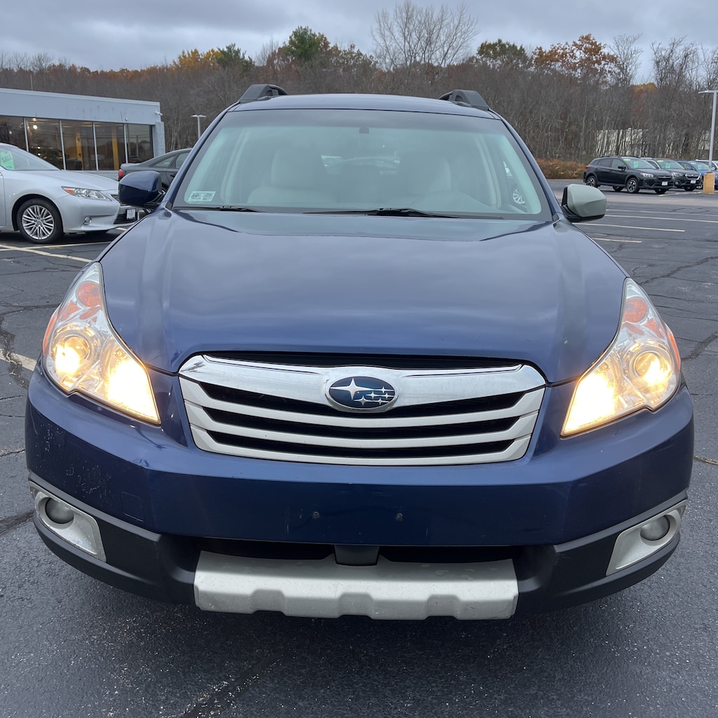 Used 2011 Subaru Outback 3.6R Limited (A5) SUV