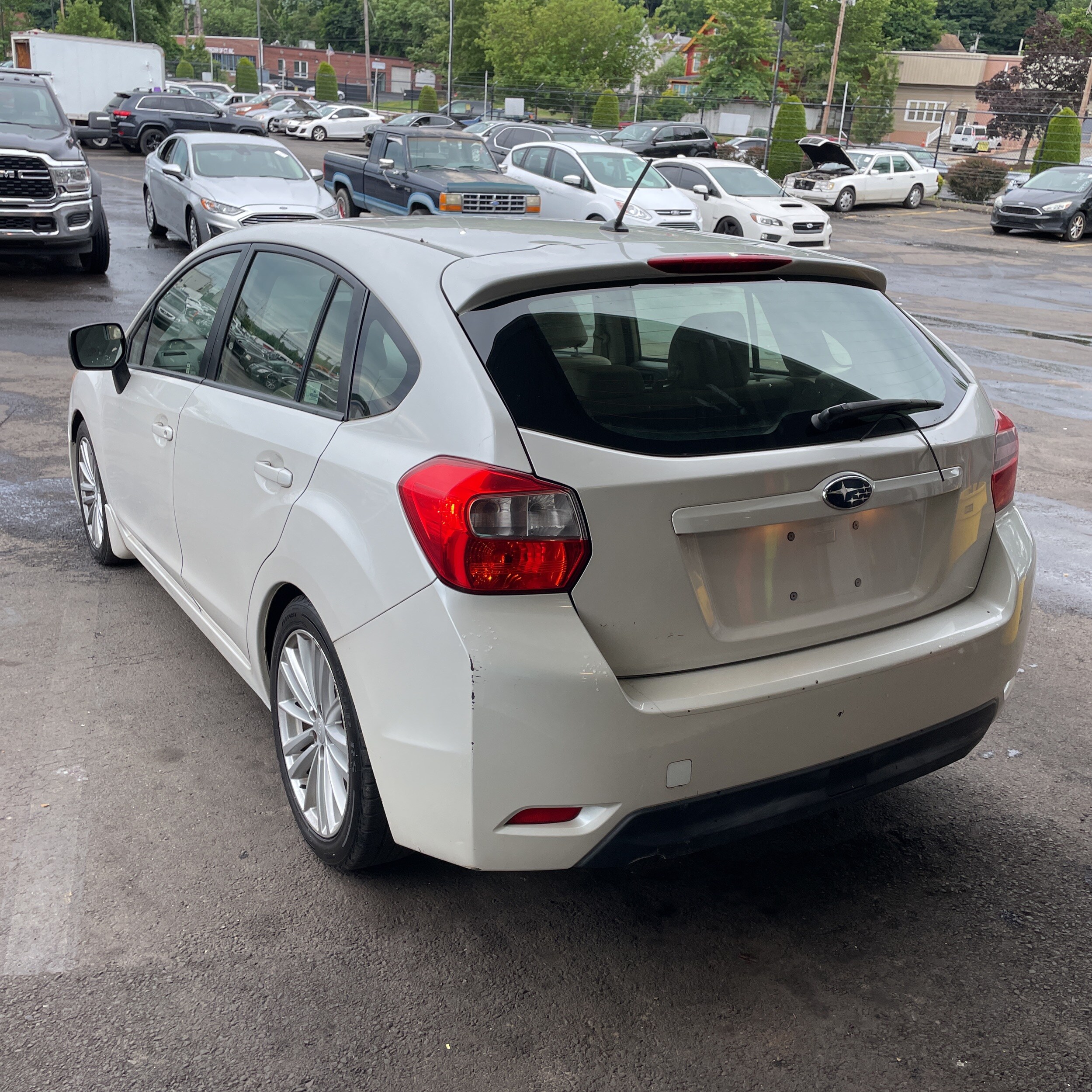 2013 Subaru Impreza 2.0i photo 2