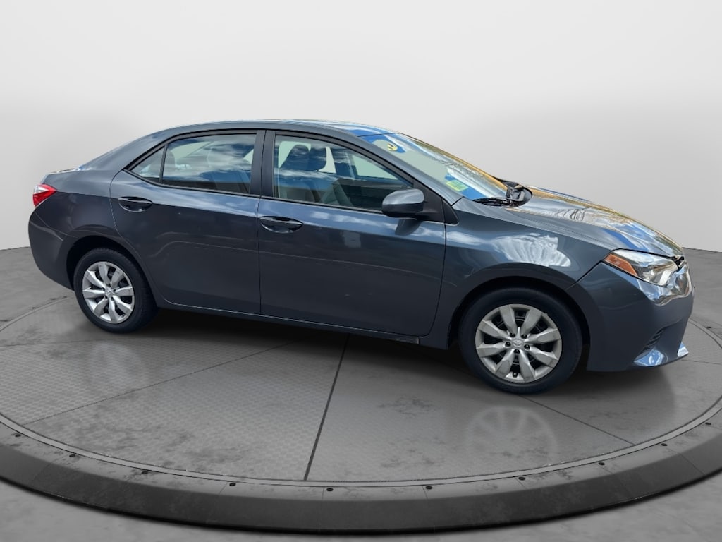 Used 2015 Toyota Corolla LE Sedan