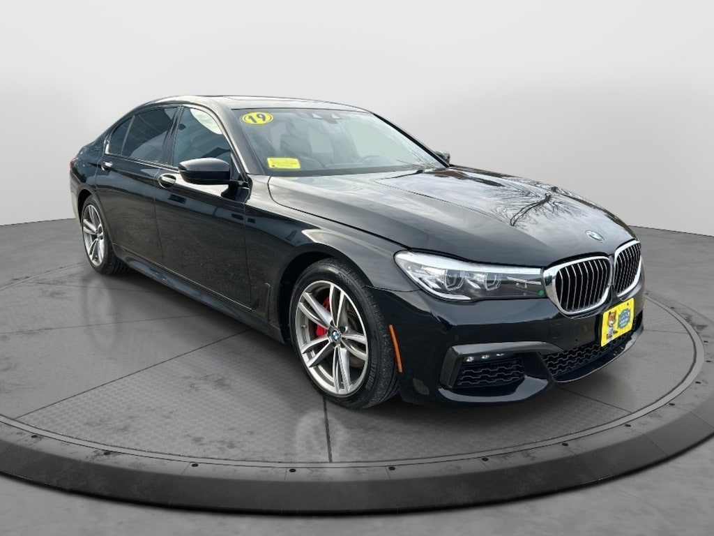 Used 2019 BMW 740i xDrive Sedan
