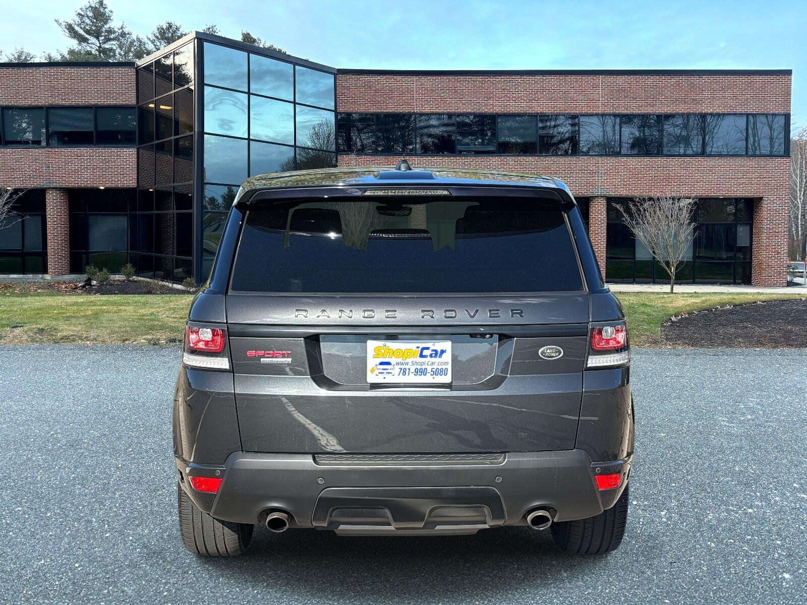 2017 Land Rover Range Rover Sport Supercharged Autobiography photo 2