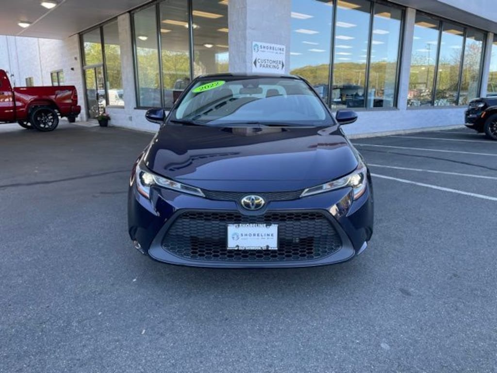 Used 2022 Toyota Corolla LE Sedan