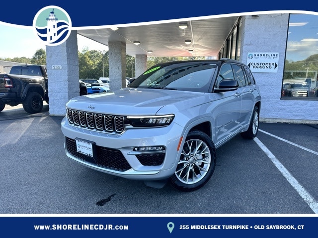 2023 Jeep Grand Cherokee Summit's photo