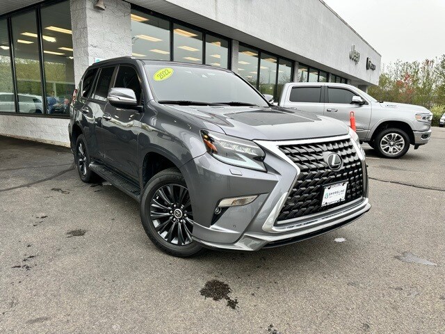 2022 Lexus GX 460 Luxury photo 3