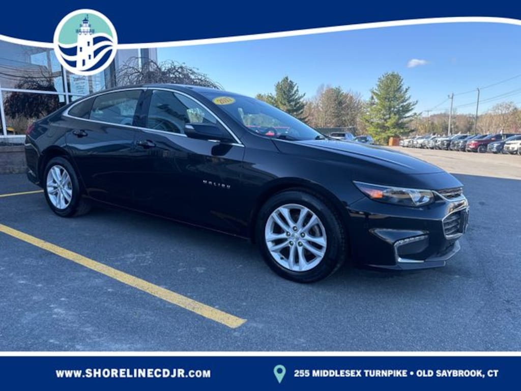 Used 2017 Chevrolet Malibu LT w/1LT Sedan