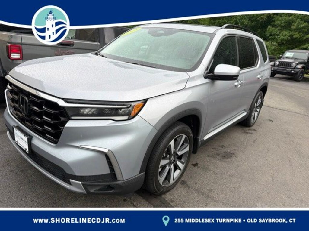 Used 2024 Honda Pilot Touring SUV