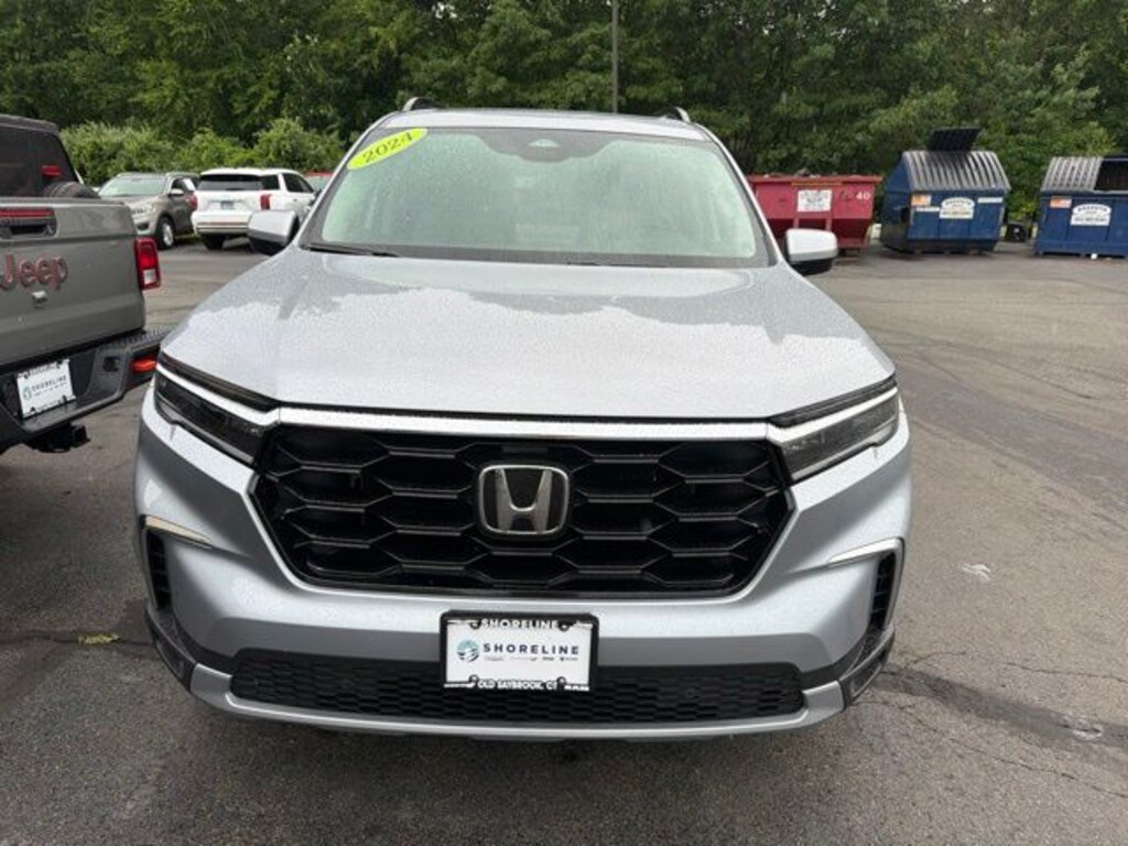 Used 2024 Honda Pilot Touring SUV