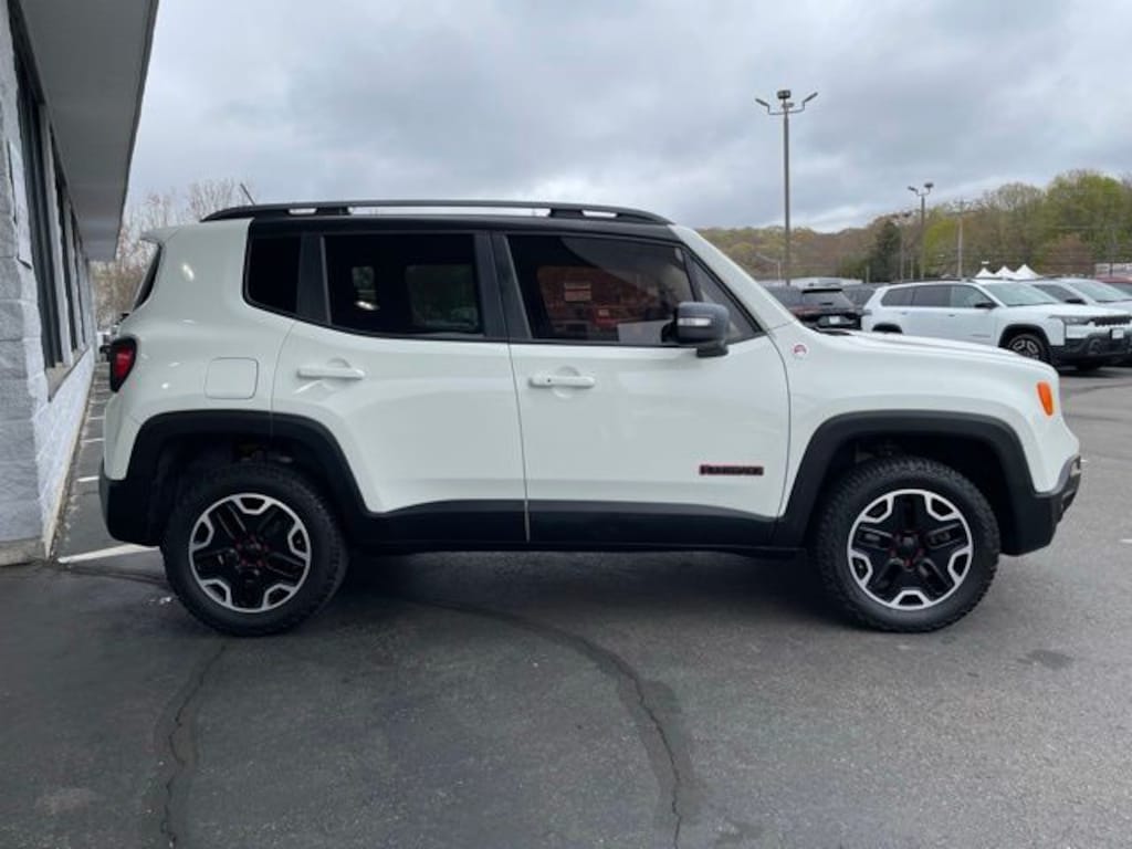 Used 2015 Jeep Renegade Trailhawk 4x4 SUV