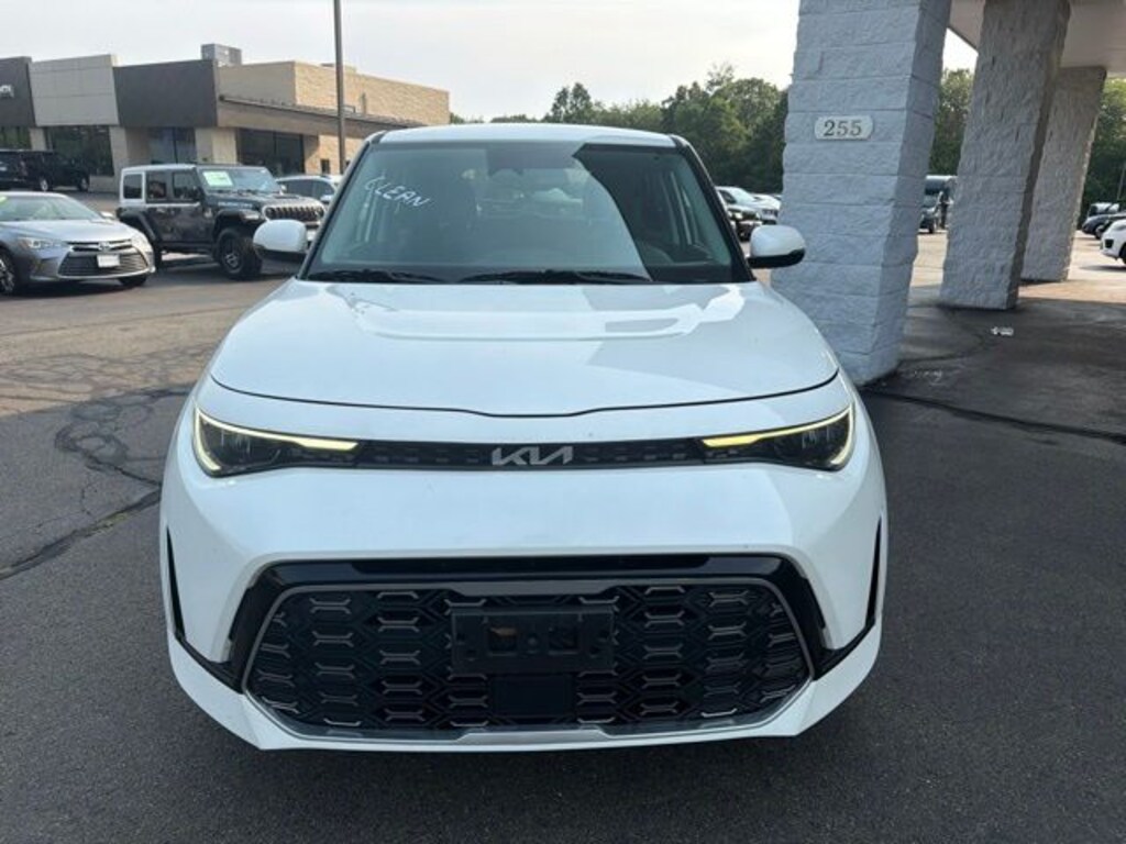 Used 2025 Kia Soul GT-Line Hatchback