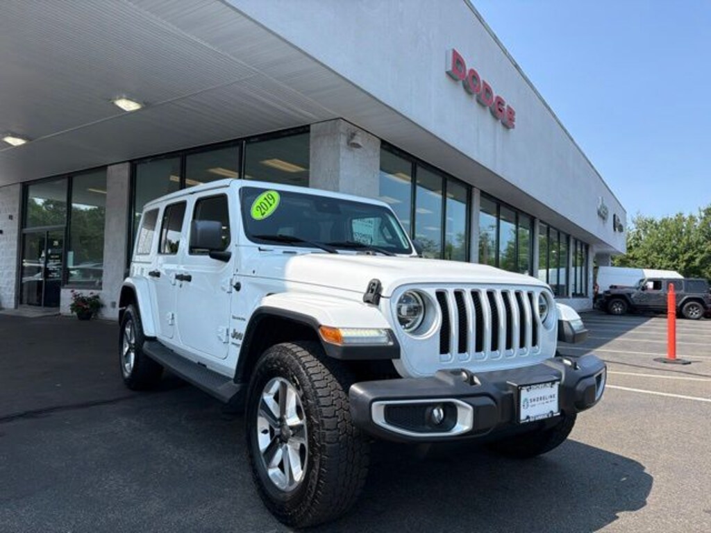 Used 2019 Jeep Wrangler Unlimited Sahara 4x4 SUV