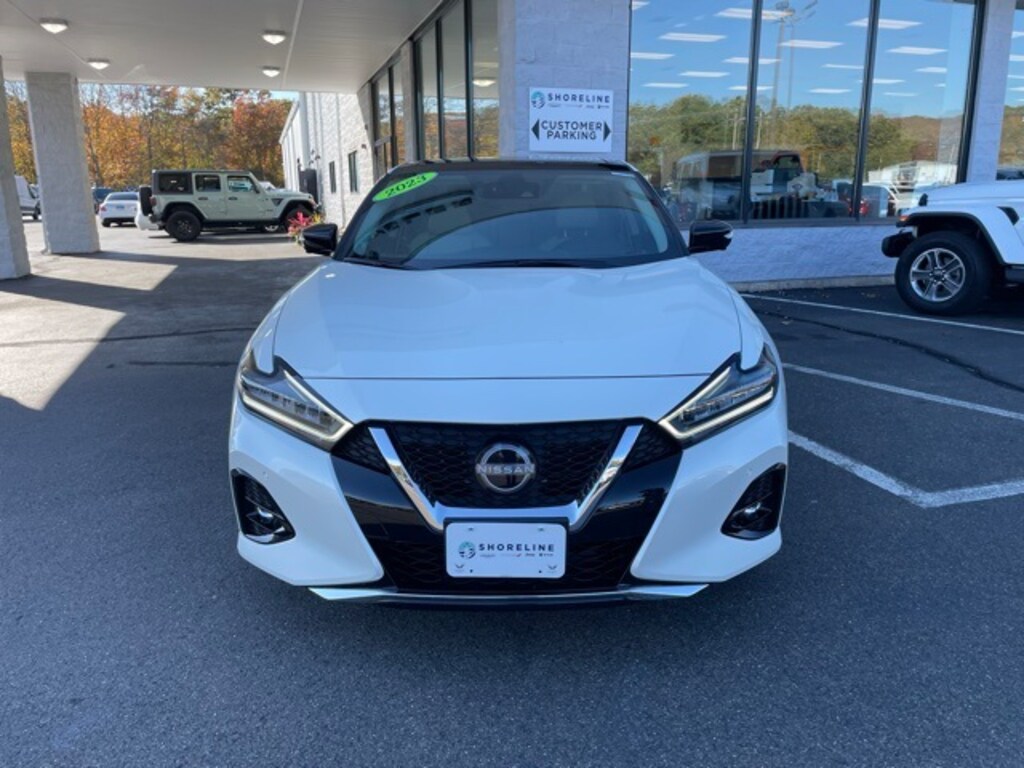 Used 2023 Nissan Maxima Platinum Sedan