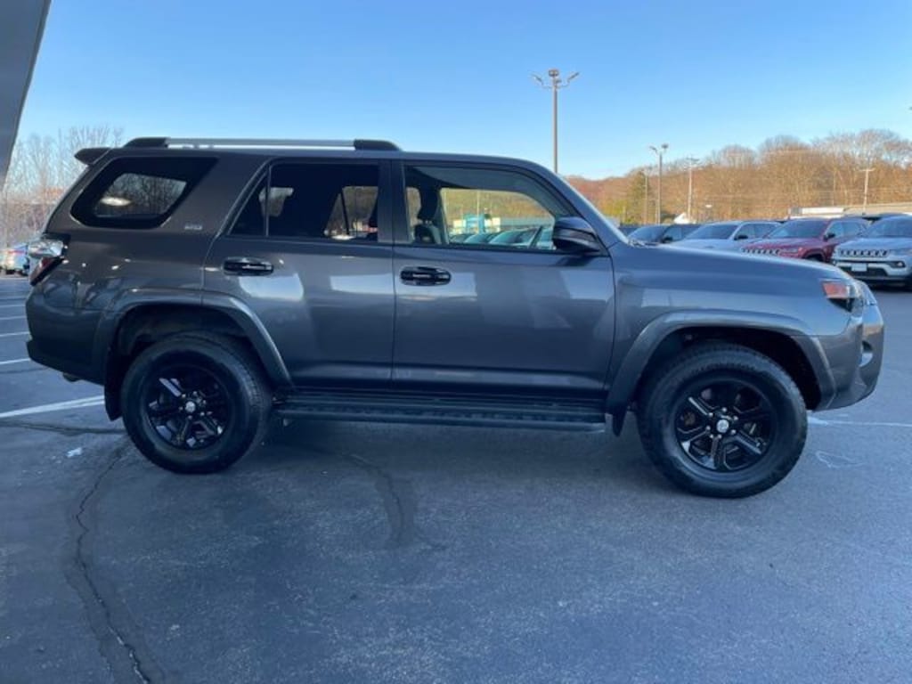 Used 2020 Toyota 4Runner SR5 SUV