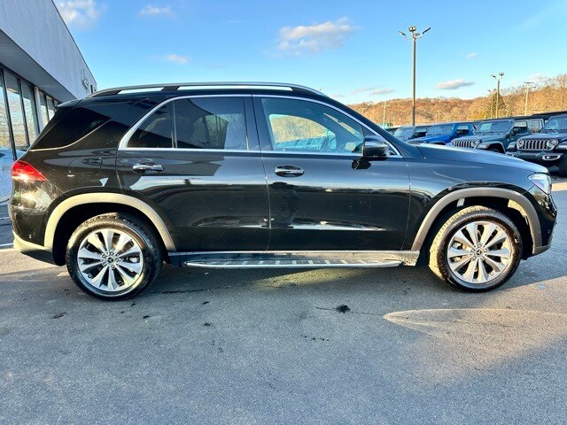 2022 Mercedes Benz GLE 450 4MATIC photo 4