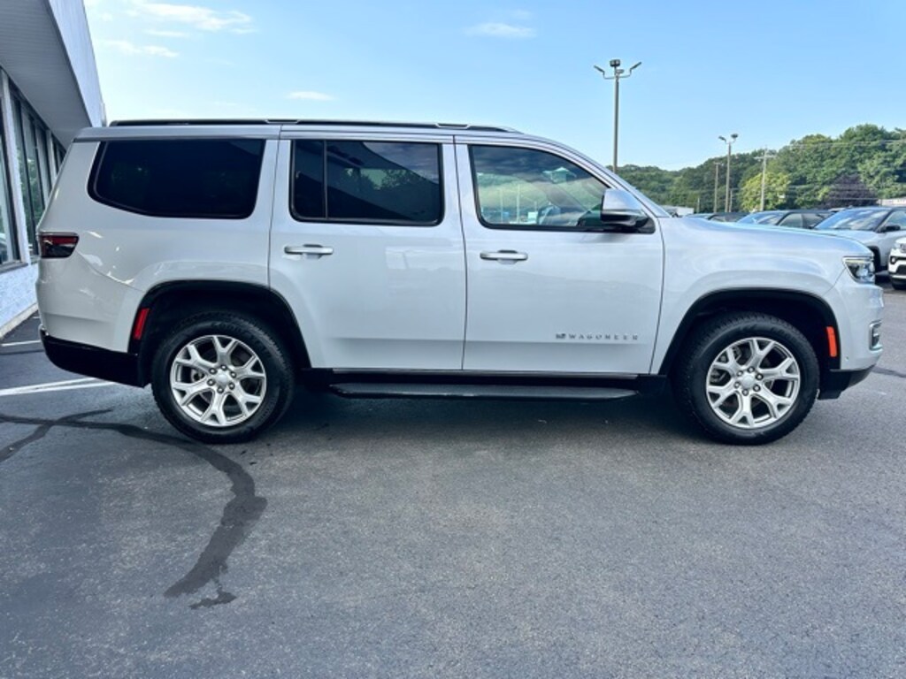 Used 2022 Jeep Wagoneer Series II SUV