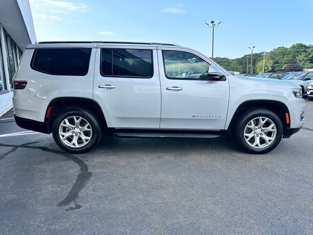 2022 Jeep Wagoneer Series II photo 4
