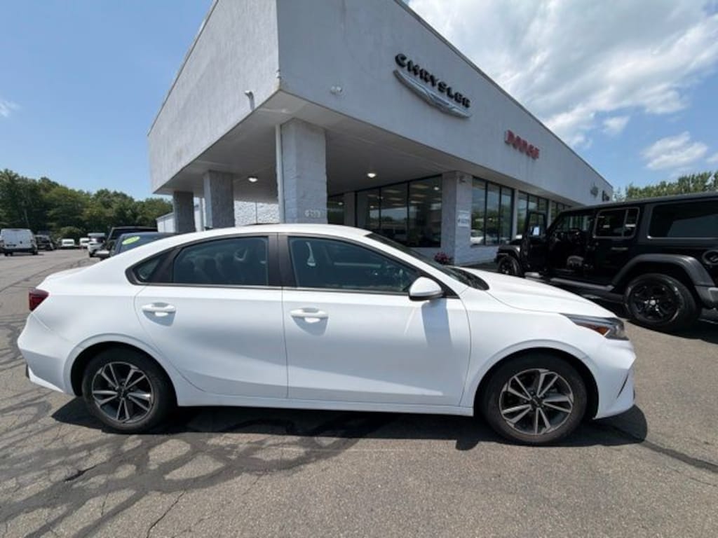 Used 2023 Kia Forte LXS Sedan