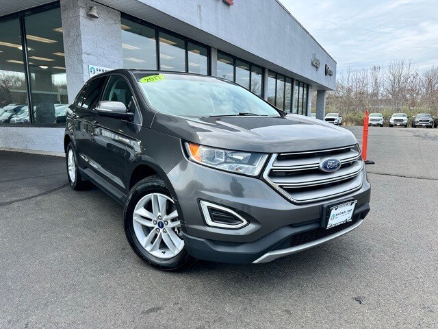 2017 Ford Edge SEL photo 3